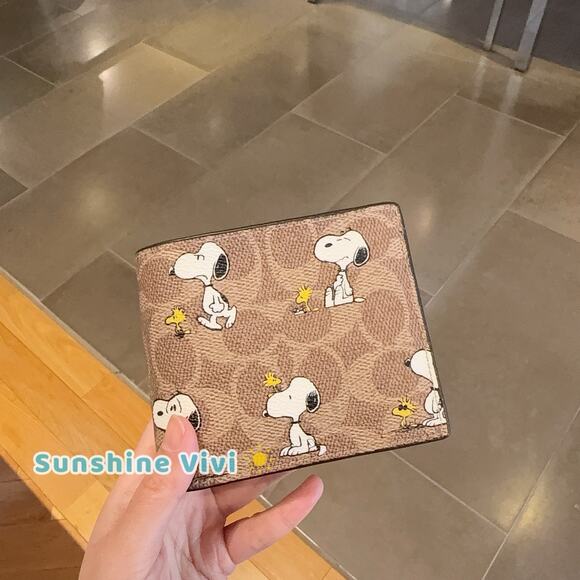 NWT COACH x PEANUTS 3-IN-1 Wallet Signature Coated Canvas Snoopy CBK56 Tan/Multi - Picture 1 of 7